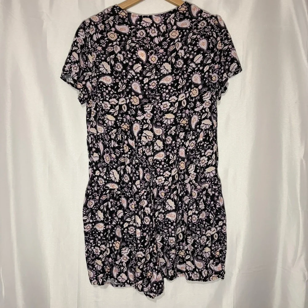 NWT Live To Be Spoiled Purple Paisley‎ Flutter Tier Romper Shorts Large Boutique